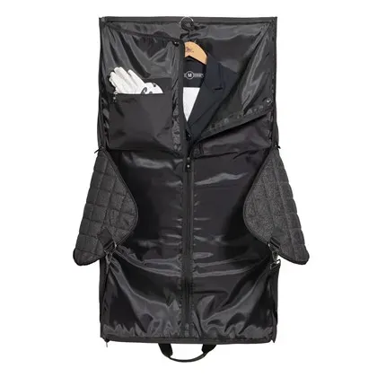 Denici_Cavalli_Performance_Garment_Bag