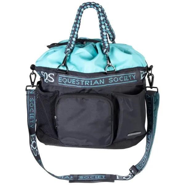 Poetstas_SU26_black_sand