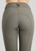 Rijbroek_Megan_Grey_1