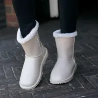 Stable_boots_IRHFur_cream_1