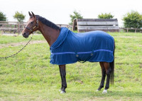 Fleecedeken_met_oprolbare_hals_Dark_Denim